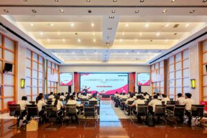 聚焦学习教育，共筑廉洁防线——玉柴物流党委开展专题党课暨集体廉洁谈话会